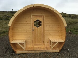 Triple Room, Shared Bathroom - Framtid Camping Lodging Barrels (Djupivogur)
