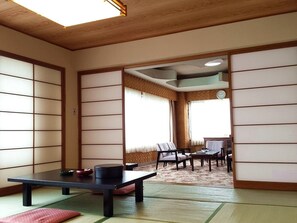 Suite, Smoking (Japanese-style, Half Board) | In-room safe, desk, bed sheets - Ikaho Grand Hotel (Shibukawa)