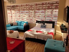 Desk, laptop workspace, free WiFi, bed sheets