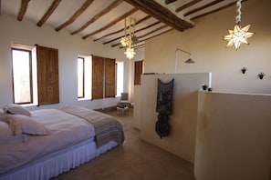 Design villa, 6 slaapkamers | Luxe beddengoed, Select Comfort-bedden, een kluis op de kamer