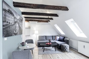 Studio | Living area | Flat-screen TV - Gammeltorv Apartments (Copenhagen)