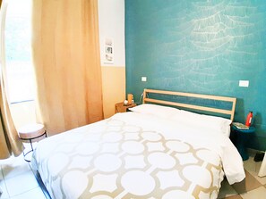Premium bedding, minibar, in-room safe, soundproofing
