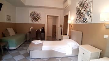 Comfort Triple Room, City View | Premium bedding, minibar, in-room safe, soundproofing