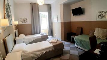 Comfort Triple Room, City View | Premium bedding, minibar, in-room safe, soundproofing