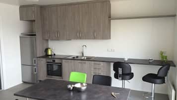 Apartment, Meerblick | Eigene Küche | Kühlschrank, Mikrowelle, Ofen, Herdplatte