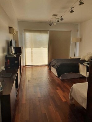 Iron/ironing board, free WiFi, bed sheets - Apartamento Juncal (Buenos Aires)