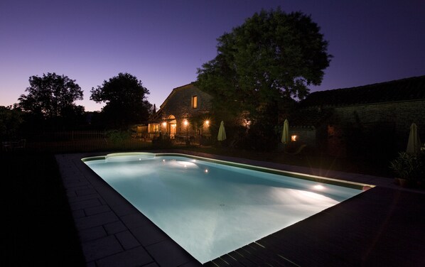 Seasonal outdoor pool