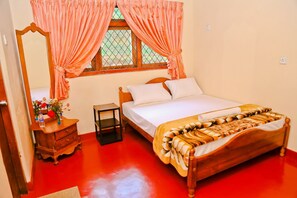 Room - PleasureInn Bungalow (Nuwara Eliya)