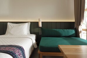 Standard Double or Twin Room | Bathroom - Green Hill Boutique Hotel (Labuan Bajo)