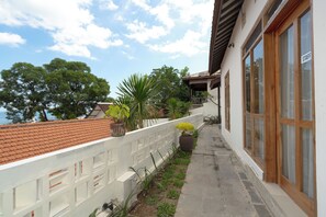 Chambre Double Standard | Terrasse/Patio