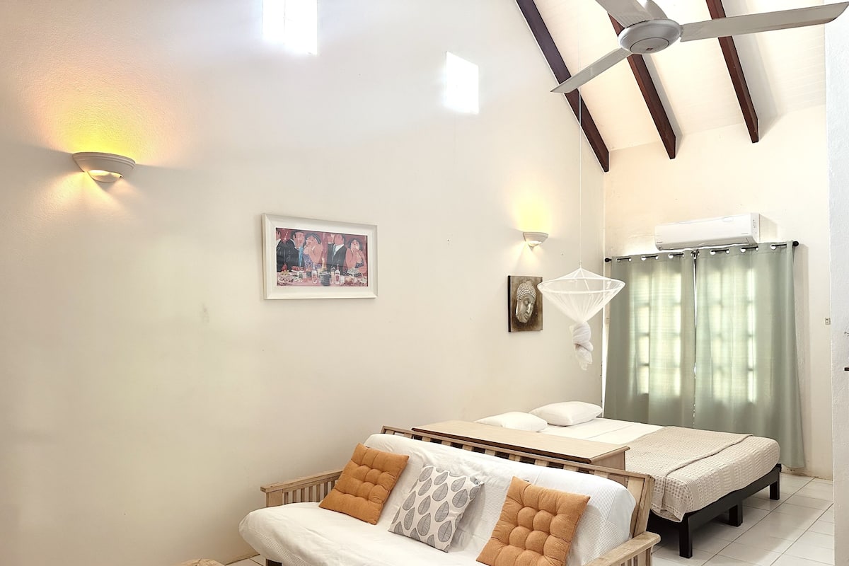 Comfort Studio, 1 Bedroom, Kitchen, Pool View
