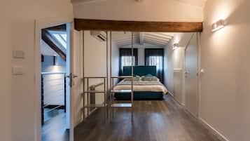 Junior Suite | Premium bedding, desk, soundproofing, free WiFi
