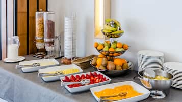 Daily buffet breakfast (EUR 15.00 per person)