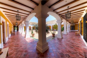 Interior detail - Cortijo Los Naranjos de San Juan (Las Cabezas de San Juan)