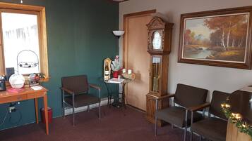 Sala de estar en el lobby