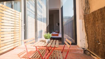 Habitación doble superior, terraza | Terraza o patio