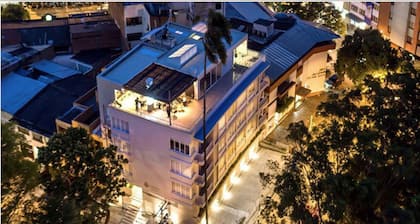 Park V Hotel & Suites