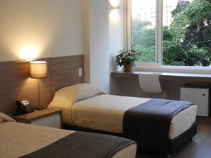 高級雙人房 | 公園景