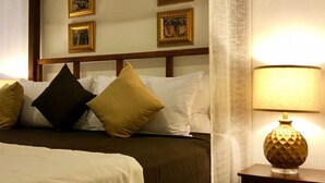 Gambar tidak terklasifikasi, 4 dari 42, tombol