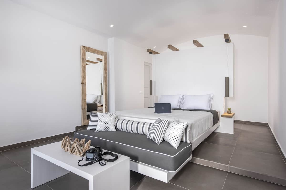 Grand Suite | 1 bedroom, in-room safe, desk, laptop workspace