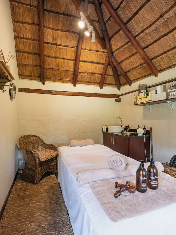Body treatments, aromatherapy, hot stone massages, deep-tissue massages