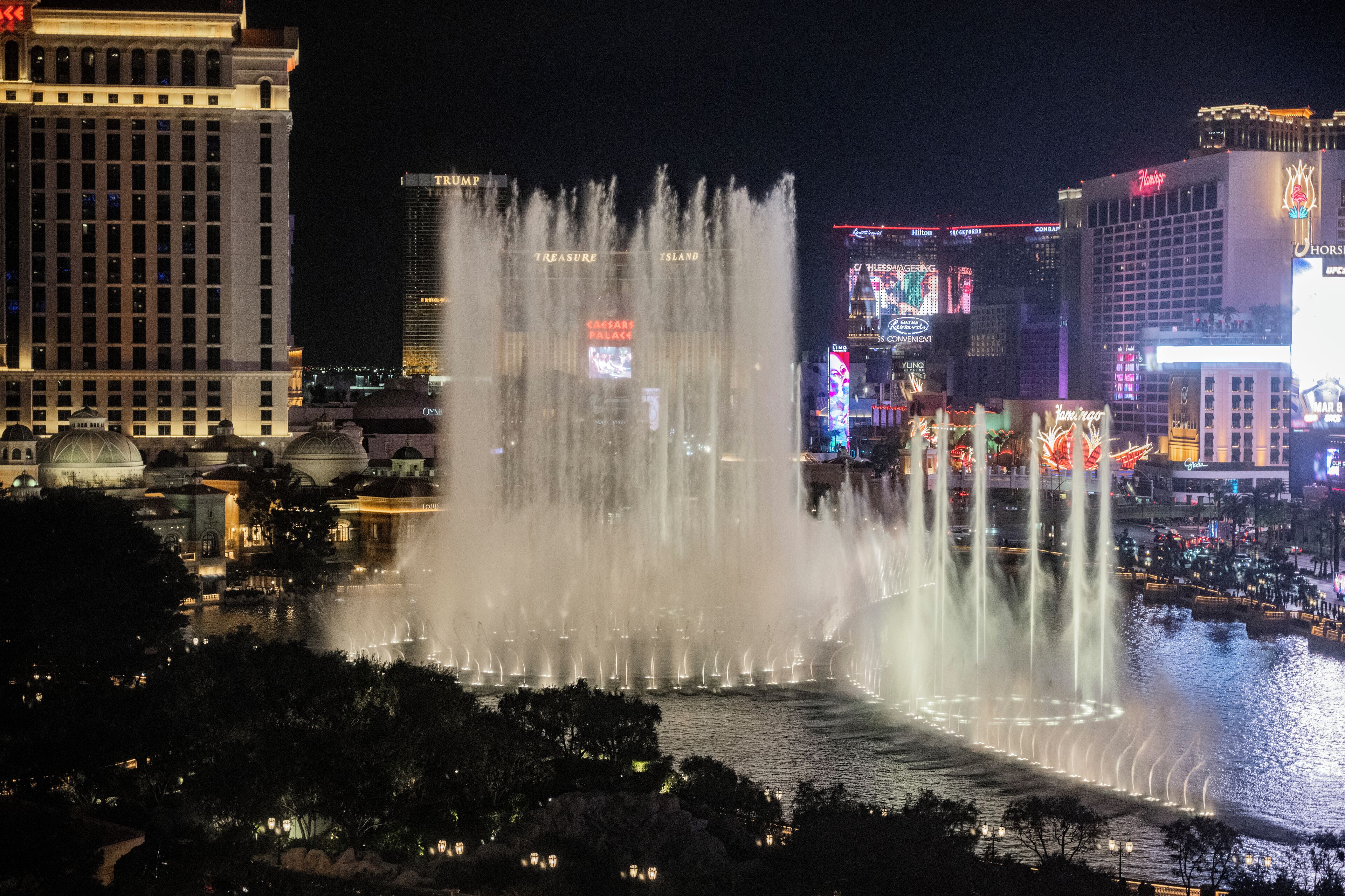 ด้านหน้าที่พัก