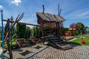 Children's play area - outdoor