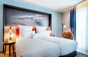 Junior Suite | Minibar, in-room safe, desk, soundproofing