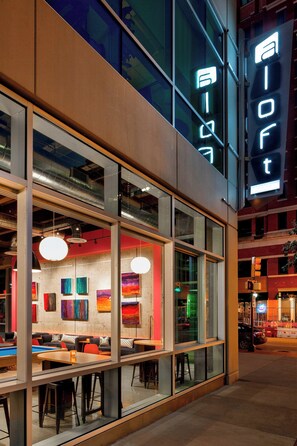 Exterior - Aloft Fort Worth Downtown (Fort Worth)