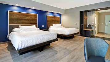 Chambre, 2 grands lits, accessible aux personnes à mobilité réduite, baignoire (Hearing)
