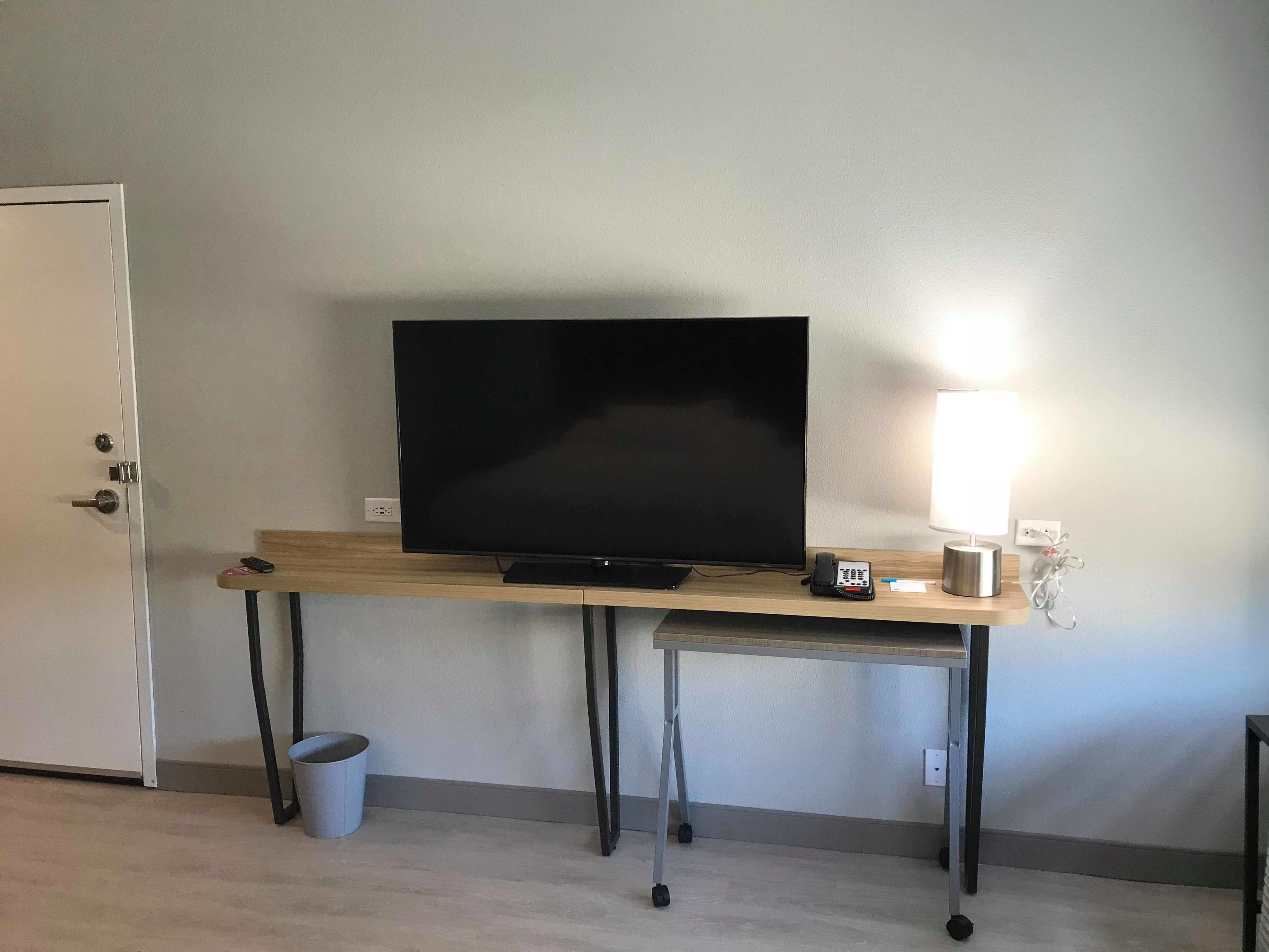 room, 2 queen beds, accessible, bathtub | room amenity