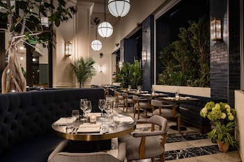 Free daily buffet breakfast at Element Fort Lauderdale Downtown