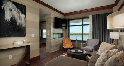 The Merrill Hotel, Muscatine, a Tribute Portfolio Hotel