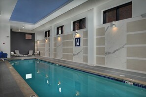 Indoor pool - The Merrill Hotel, Muscatine, a Tribute Portfolio Hotel (Muscatine)