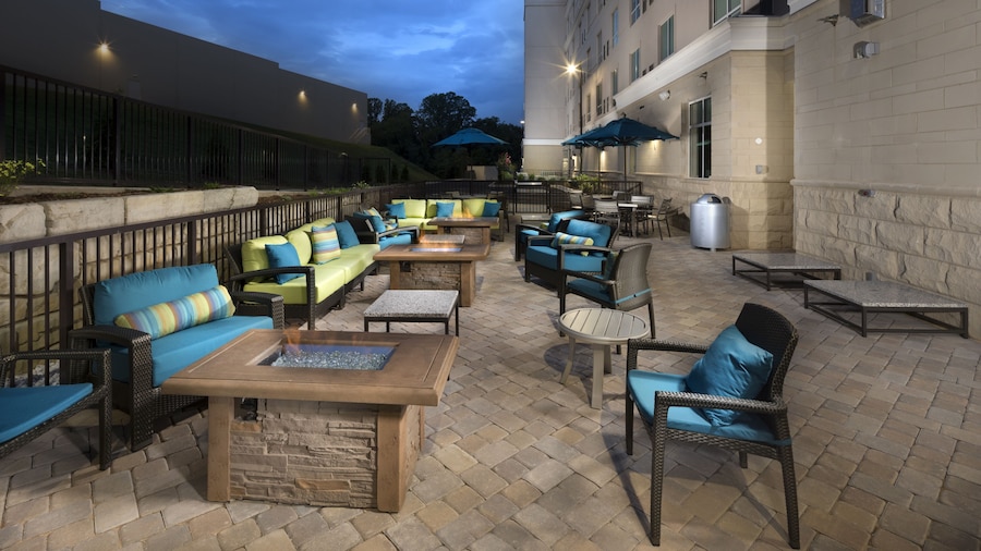 Holiday Inn & Suites Arden - Asheville Airport by IHG
