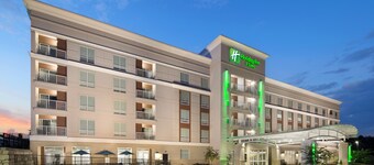 Holiday Inn & Suites Arden - Asheville Airport by IHG