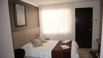 In-room safe, desk, soundproofing, iron/ironing board