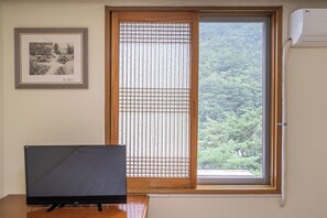 Ropa de cama de alta calidad y wifi gratis