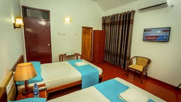 Deluxe Double Room | Desk, free WiFi
