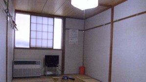 Tradisjonelt rom (Japanese Style,  for 4 People) | Wi-fi (inkludert) og sengetøy