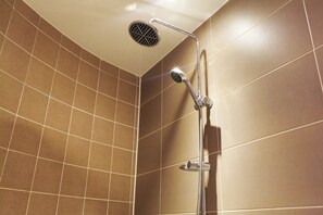 Deluxe Room | Bathroom shower - J hotel (Yangpyeong)