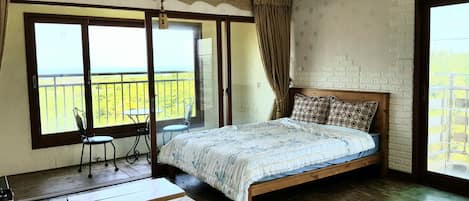 Kahden hengen standard-huone, 1 makuuhuone, merinäköala | Äänieristys, ilmainen Wi-Fi, vuodevaatteet