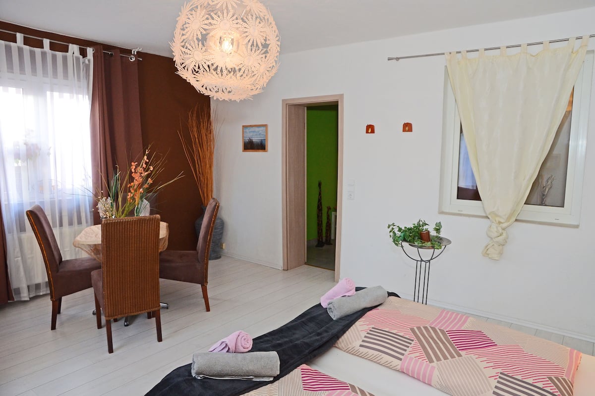 grand apartment, garden view | blackout curtains, rollaway beds, free wifi, bed sheets