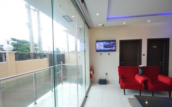 Interior - Lakeem Suites - Agboyin Surulere (Lagos)