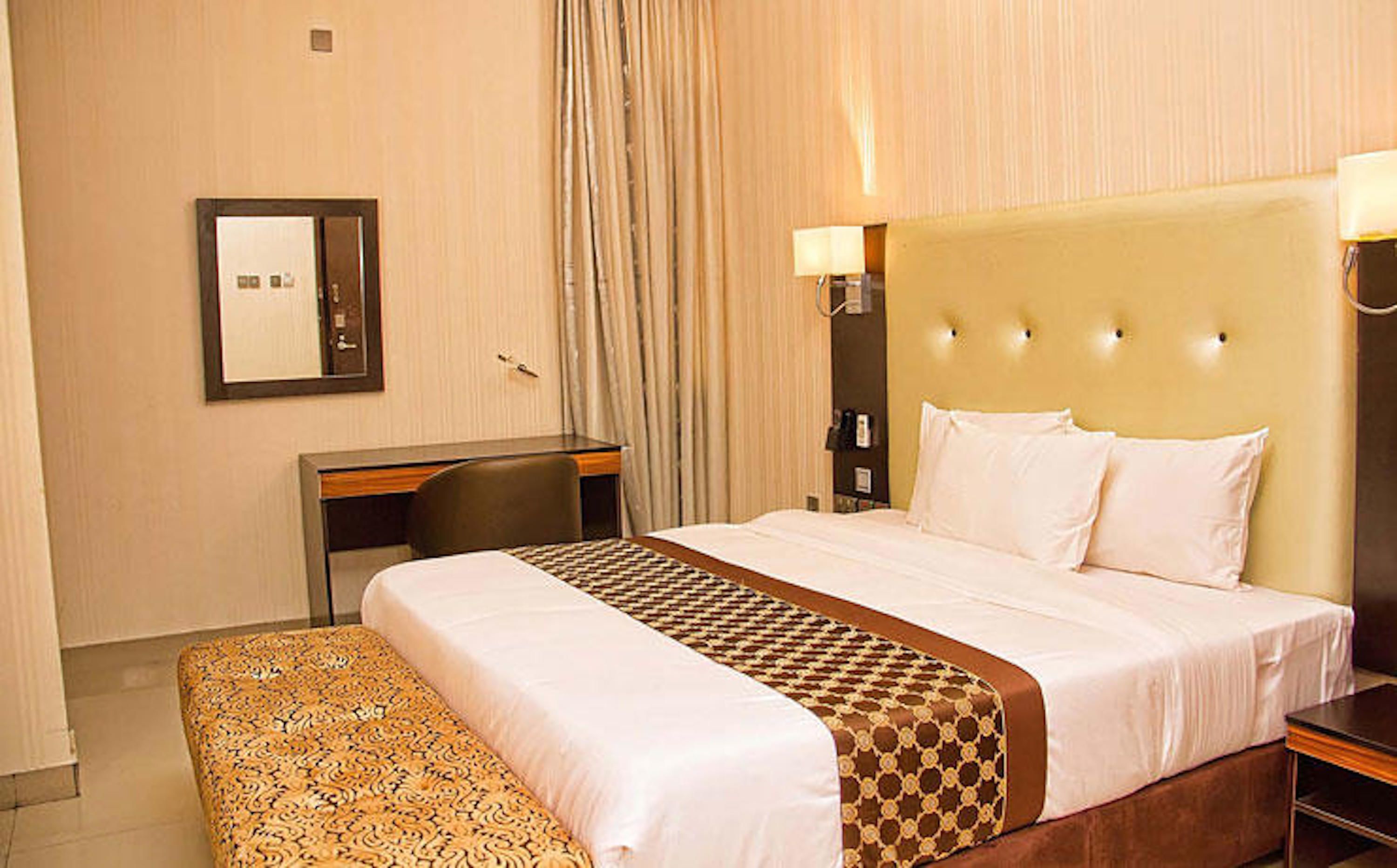 In-room safe, desk, laptop workspace, WiFi (free)