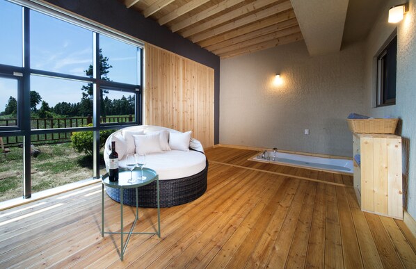 Premium-værelse (Jetted bathtub) | Premium-sengetøj, dundyner, senge med topmadrasser, lydisolering