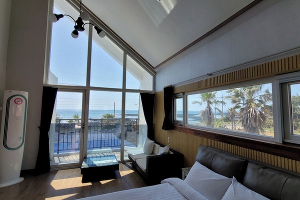 Family Duplex, 1 Bedroom, Ocean View (Room Type Randomly Assigned) | 1 bedroom, premium bedding, individually decorated