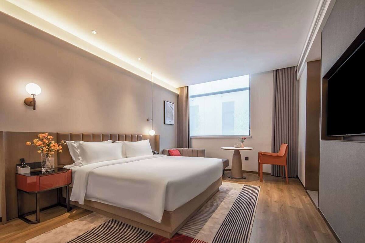 Habitación Premier, 1 cama de matrimonio grande, no fumadores | Ropa de cama de alta calidad, cortinas opacas, sistema de insonorización