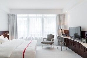 Premium bedding, in-room safe, individually decorated - Ruby Coco Hotel Dusseldorf by IHG (Düsseldorf)