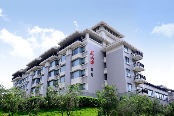 Front of property - Jianshanpi Resort (Tainan)